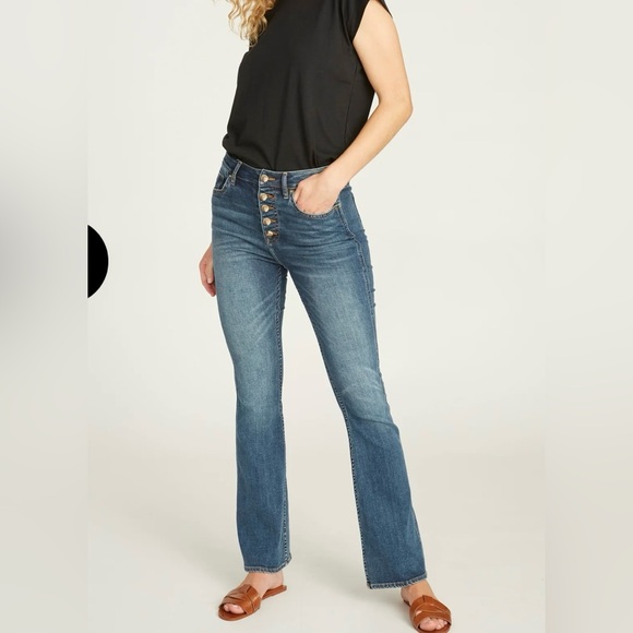 NWT Vigoss Women's Lana High Waisted Button Fly Boot Cut Jeans - Picture 1 of 6